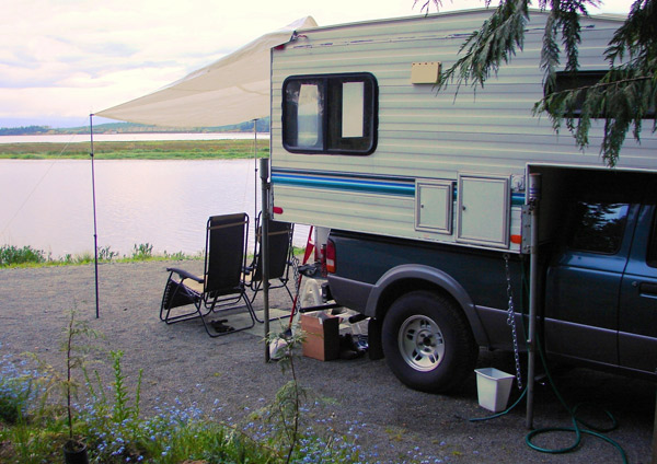 camper-lake